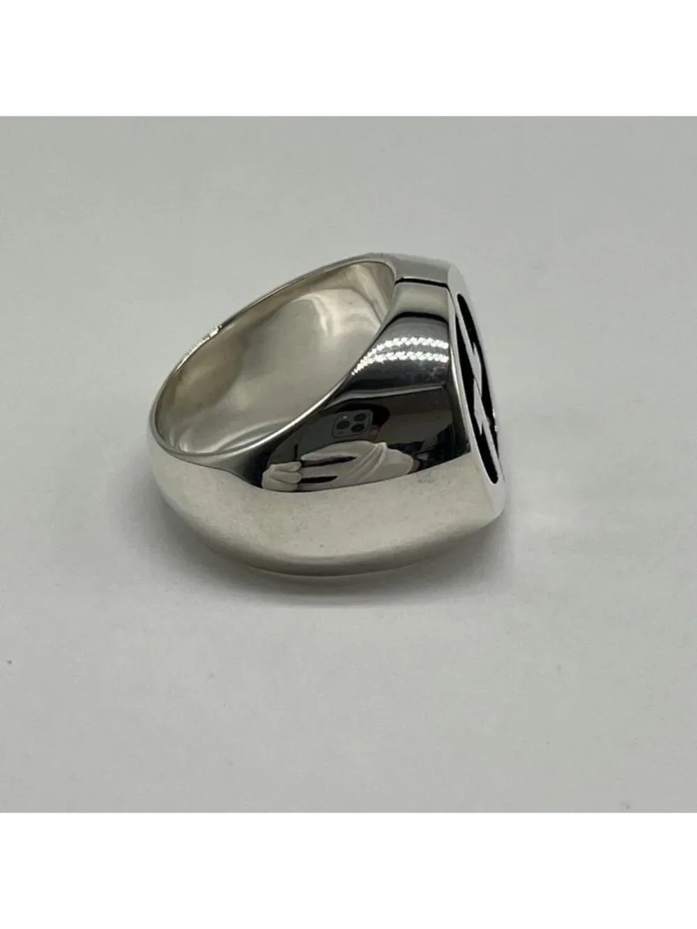 Gucci Interlocking G Wide Ring